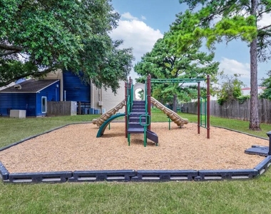 1100 Graham Drive - Photo Thumbnail 20