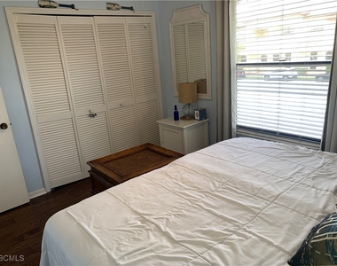 1628 Se 46th Street - Photo Thumbnail 17