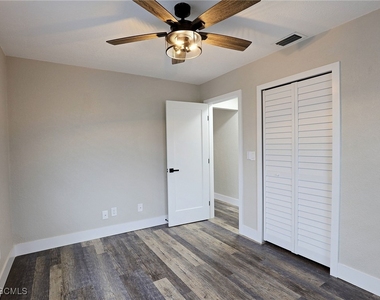 14181 Old Olga Road - Photo Thumbnail 7