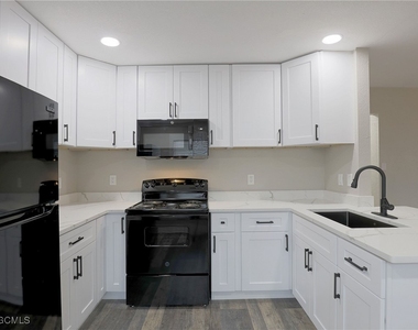 14181 Old Olga Road - Photo Thumbnail 4