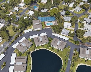 69 Georgetown Boulevard - Photo Thumbnail 19