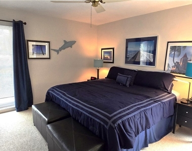 69 Georgetown Boulevard - Photo Thumbnail 10