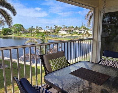 69 Georgetown Boulevard - Photo Thumbnail 9