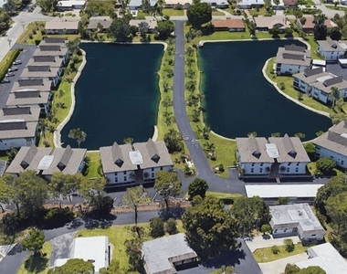69 Georgetown Boulevard - Photo Thumbnail 20