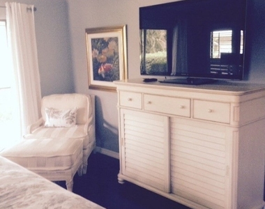 1747 Sandpiper Street - Photo Thumbnail 11