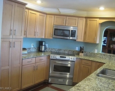 1747 Sandpiper Street - Photo Thumbnail 8