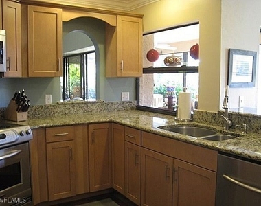 1747 Sandpiper Street - Photo Thumbnail 6
