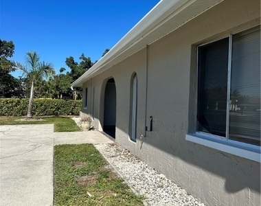 2105 Se 15th Place - Photo Thumbnail 23
