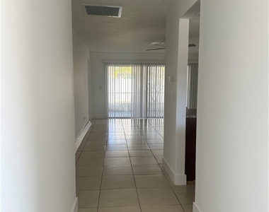 2105 Se 15th Place - Photo Thumbnail 14