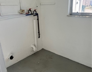 2105 Se 15th Place - Photo Thumbnail 9