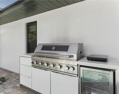 659 108th Avenue N - Photo Thumbnail 27
