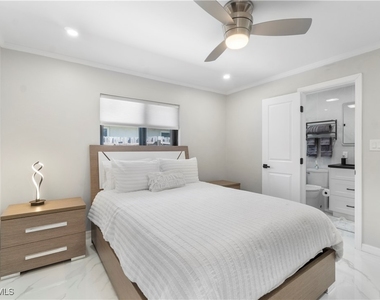 659 108th Avenue N - Photo Thumbnail 17