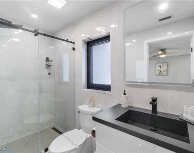659 108th Avenue N - Photo Thumbnail 16