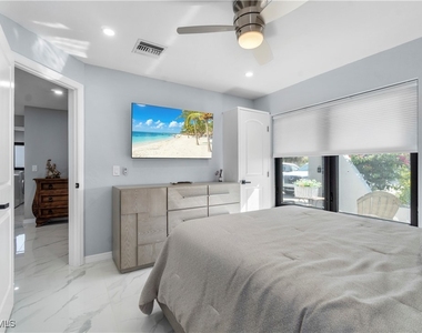 659 108th Avenue N - Photo Thumbnail 21
