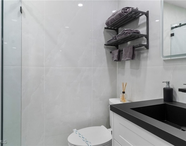 659 108th Avenue N - Photo Thumbnail 25