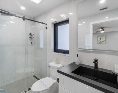 659 108th Avenue N - Photo Thumbnail 15