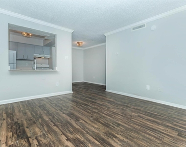3001 Hillcroft Street - Photo Thumbnail 25
