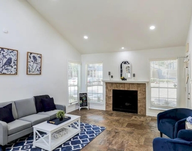 1100 Graham Drive - Photo Thumbnail 15