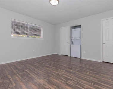 3001 Hillcroft Street - Photo Thumbnail 21