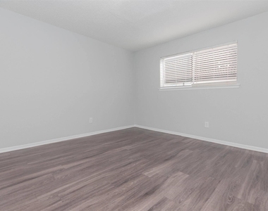 3001 Hillcroft Street - Photo Thumbnail 13