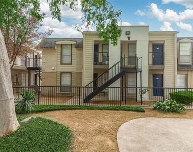3001 Hillcroft Street - Photo Thumbnail 43