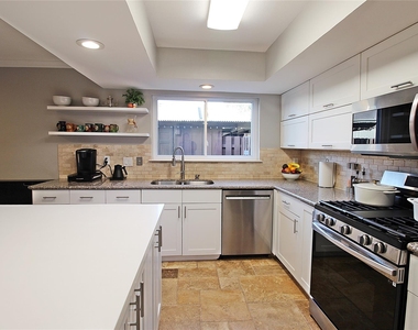 10386 Hammerly Boulevard - Photo Thumbnail 11