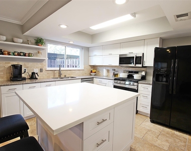 10386 Hammerly Boulevard - Photo Thumbnail 10