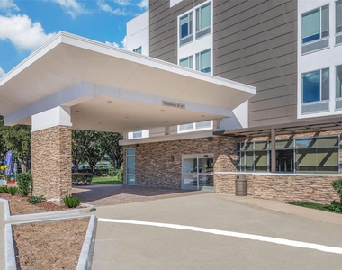 1350 Broadfield Blvd - Photo Thumbnail 22