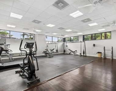 1254 E 113th Avenue - Photo Thumbnail 6