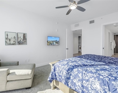 777 3rd Avenue N - Photo Thumbnail 18