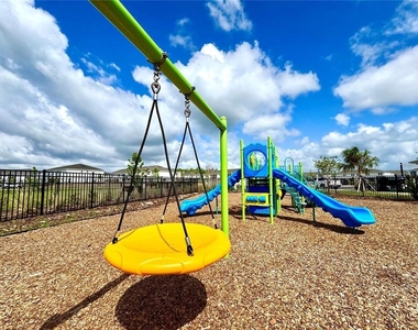 2572 Skyline Loop - Photo Thumbnail 27