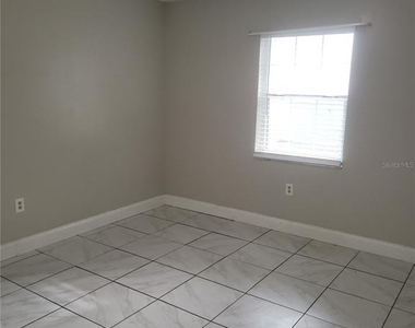 1015 Beecher Street - Photo Thumbnail 6