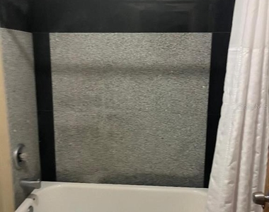 8421 S Orange Blossom Trail - Photo Thumbnail 10