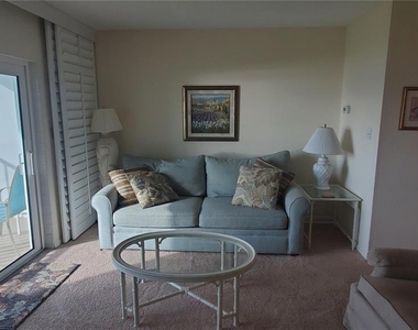815 Ocean Shore Boulevard - Photo Thumbnail 5