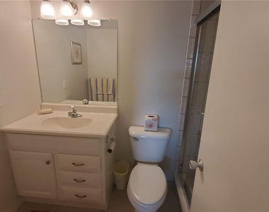 815 Ocean Shore Boulevard - Photo Thumbnail 6