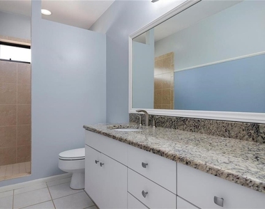 133 1st Avenue - Photo Thumbnail 16
