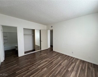 6942 Appleton Drive - Photo Thumbnail 21