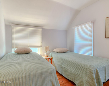 94 Clark Avenue - Photo Thumbnail 21