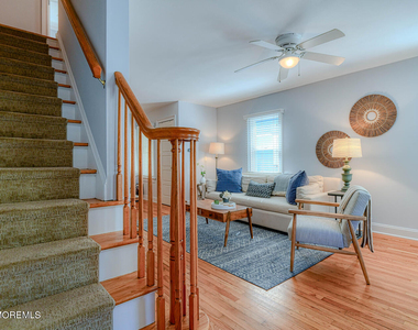 94 Clark Avenue - Photo Thumbnail 7