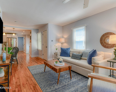 94 Clark Avenue - Photo Thumbnail 6