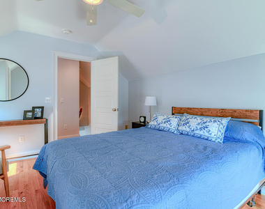 94 Clark Avenue - Photo Thumbnail 18