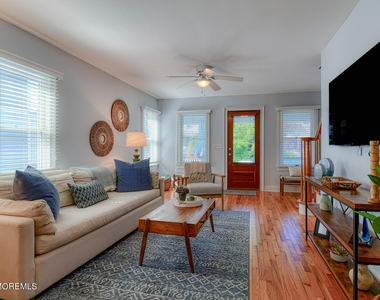 94 Clark Avenue - Photo Thumbnail 8