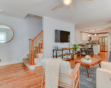 94 Clark Avenue - Photo Thumbnail 5