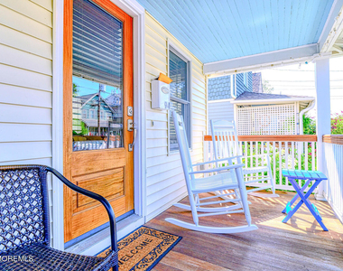94 Clark Avenue - Photo Thumbnail 3