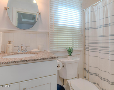 94 Clark Avenue - Photo Thumbnail 16