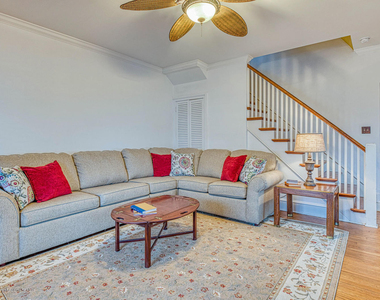 124 Main Avenue - Photo Thumbnail 6