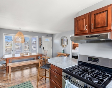 167 4th Avenue - Photo Thumbnail 11