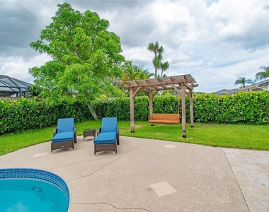 6557 Country Wood Way - Photo Thumbnail 23