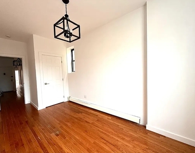 2409 Tilden Avenue - Photo Thumbnail 7