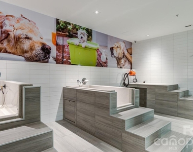 4425 Sharon Road - Photo Thumbnail 20